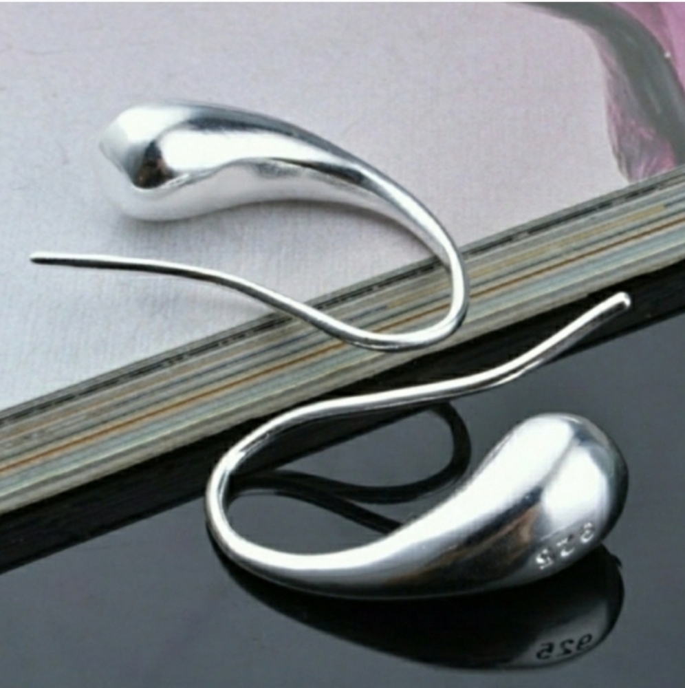 🎀925 Sterling Silver 4pc Jewelry Set - Picture 2 of 8